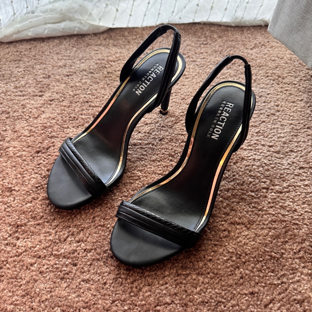 Kenneth Cole Reaction Black Women's Heels